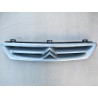 Citroën Xsara. Calandra