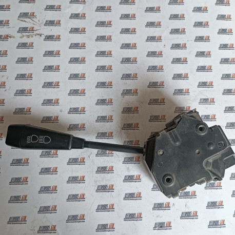 Peugeot. Mando luces