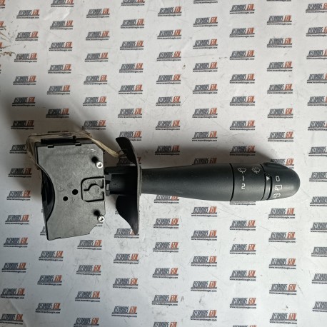 RENAULT CLIO II FASE II. Mando limpias