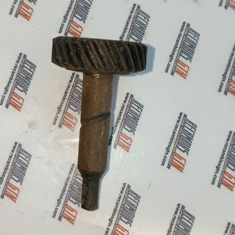 Seat 850. Piñón cuentakilómetros 26 dientes