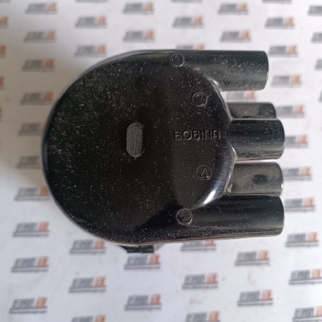 Seat 127. Seat Marbella. Simca 1200 S Coupé. Tapa delco