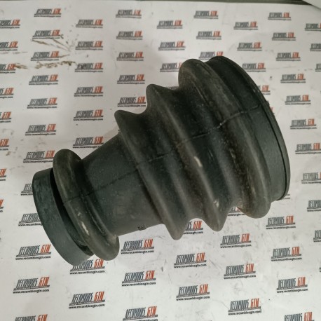 Renault. Peugeot. Guardapolvos lado rueda transmisión