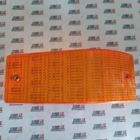 Nissan. Tulipa intermitente