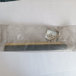 Opel Corsa B. Moldura puerta trasera