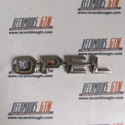 Opel Corsa. Anagrama Opel