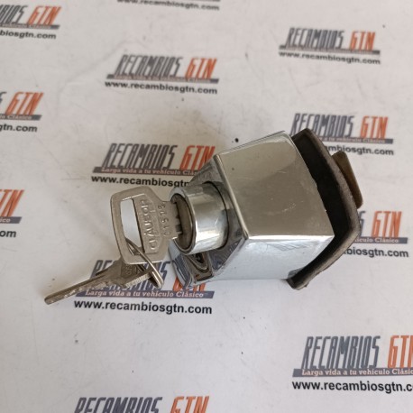 Seat 850. Cerradura portón trasero